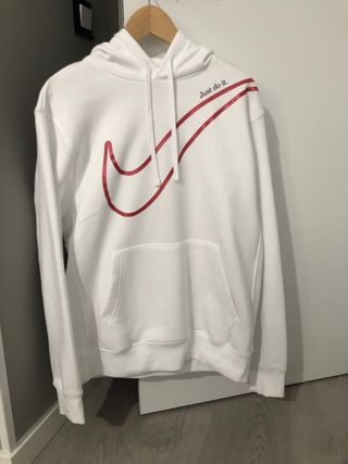 Sudadera Nike Just Do It blanca y roja de segunda mano por 39 EUR en Madrid  en WALLAPOP