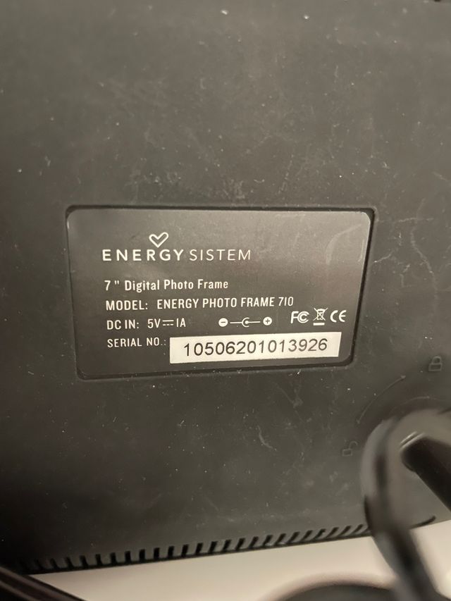 Pantalla con usb Energy system