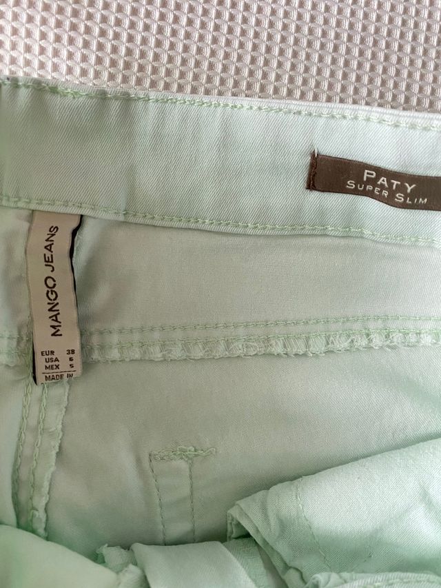 Pantalones azul turquesa claro