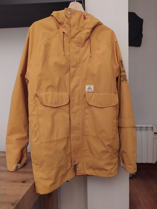 Chaqueta Snow VANS de segunda mano por 70 EUR en Ametzola en WALLAPOP
