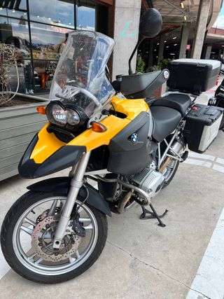 Bmw R 1200 GS 2005 maletas vario + escape mivv de segunda mano por 5.500  EUR en Madrid en WALLAPOP