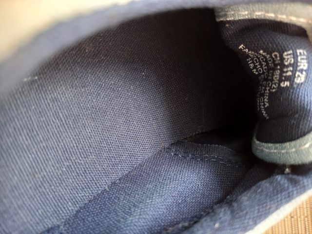 Zapatillas vaqueras para niño/a.