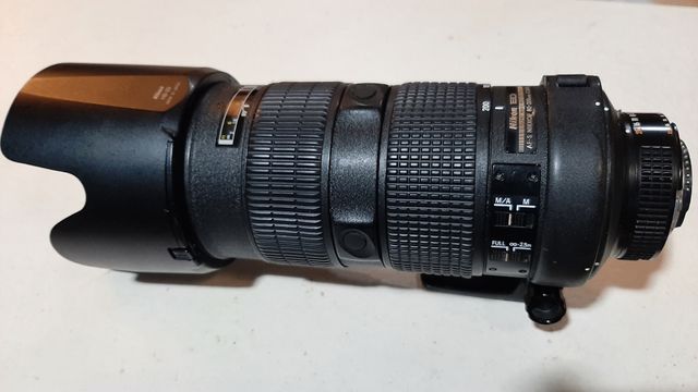 Tele objetivo Nikon 80-200 ED, 2.8.