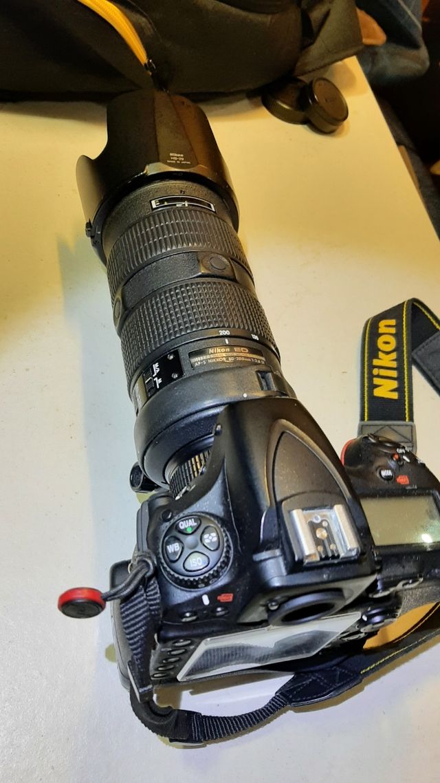 Tele objetivo Nikon 80-200 ED, 2.8.