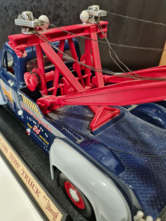 maqueta ford F-100 1953