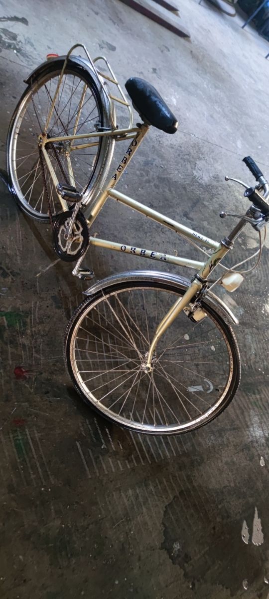 bicicleta ,paseo antigua orbea
