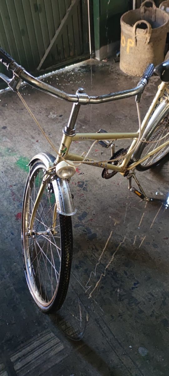 bicicleta ,paseo antigua orbea