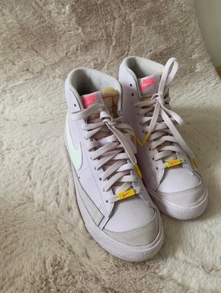 Nike blazer 38 de segunda mano por 77 EUR en Valencia en WALLAPOP