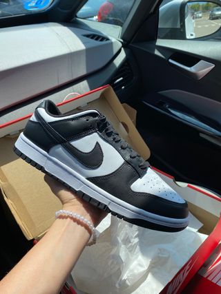 Nike Dunk Low Panda (talla 44.5) de segunda mano por 199 EUR en Sant Boi de  Llobregat en WALLAPOP
