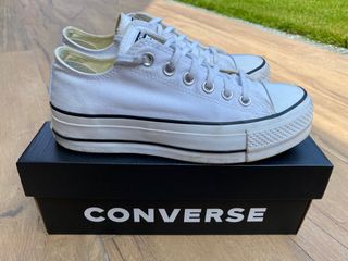 Zapatillas Converse blancas de plataforma TALLA 37 de segunda mano por 20  EUR en Getxo en WALLAPOP