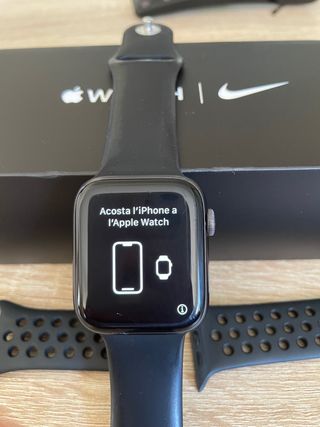 Apple Watch 5 gps+cellular de segunda mano por 220 EUR en Playa de Daimus  en WALLAPOP