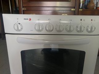 Horno Fagor de segunda mano por 170 EUR en Guadarrama en WALLAPOP