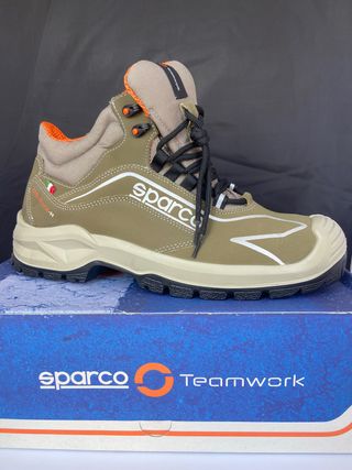 Zapatos de seguridad Sparco de segunda mano en WALLAPOP