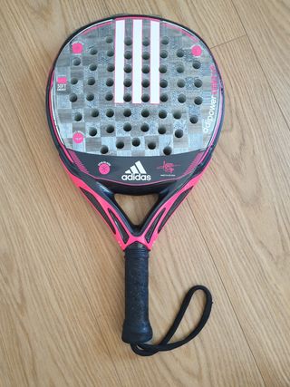 Adidas Adipower Soft 1.9, análisis completo de esta tope de gama de potencia