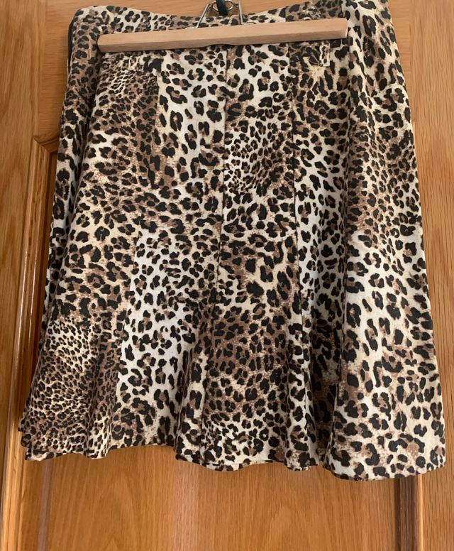 Falda animal print