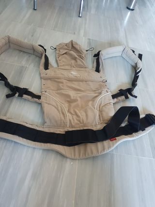 Portabebes Manduca desde recién nacido hasta 20 kg de segunda mano por 30  EUR en Sevilla en WALLAPOP