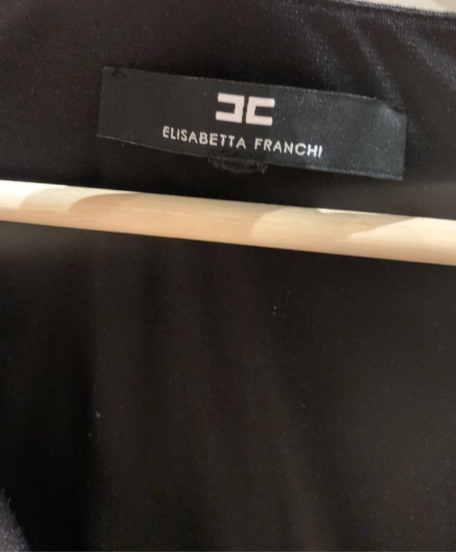 Vestido negro Elisabetta Franchi