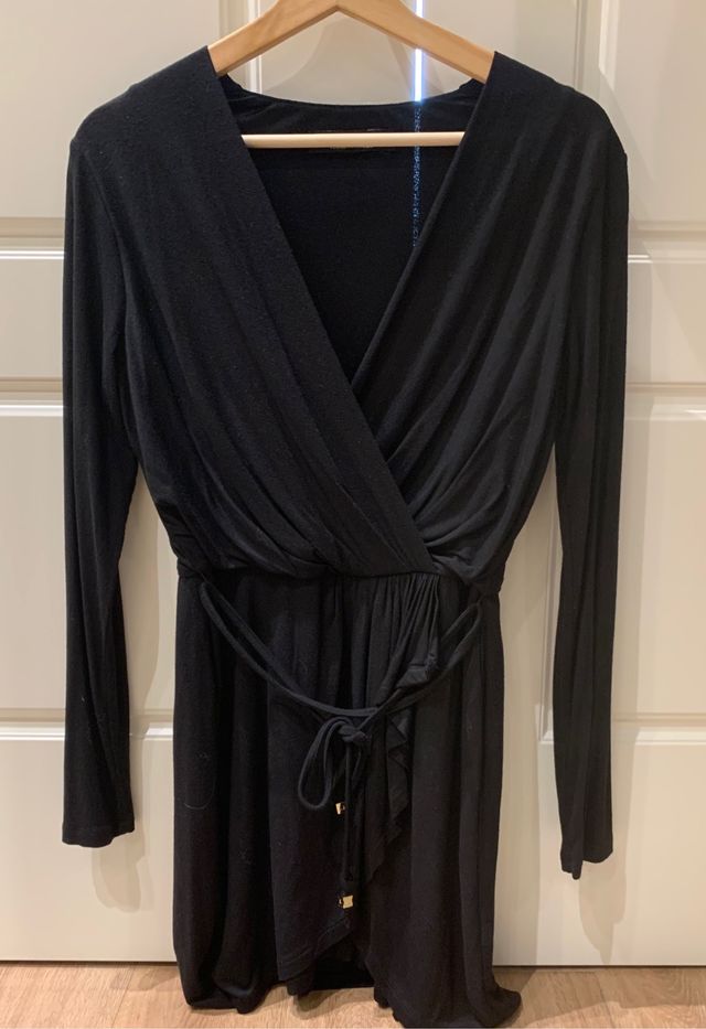 Vestido negro Elisabetta Franchi