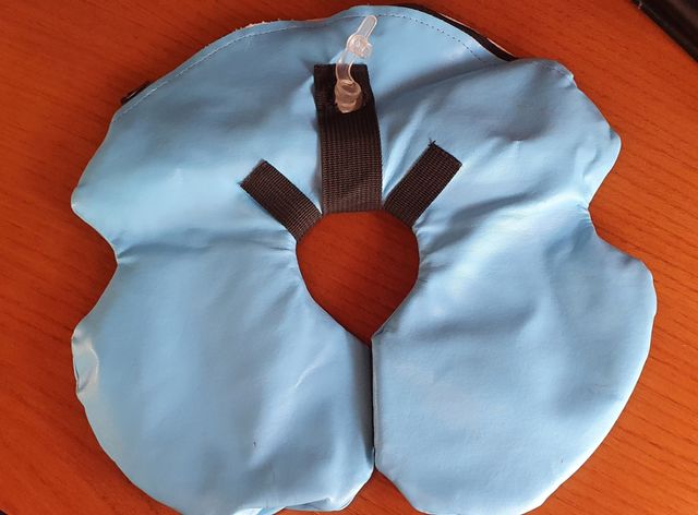 "FLOTADOR" PARA CUELLO PARA PERRO.