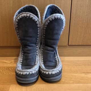 Botas mou talla 35 de segunda mano por 150 EUR en Las Rozas de Madrid en  WALLAPOP