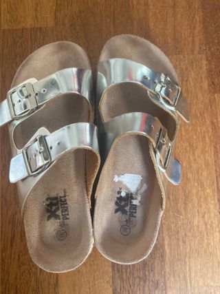 Sandalias Estilo Birkenstock (mujer, talla 36) de segunda mano por 10 EUR  en Madrid en WALLAPOP