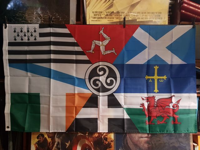 BANDERAS ESPECIALES O RARAS