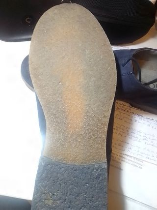 Zapatos mimao cuero hechos en España (42) de segunda mano por 30 EUR en  Cuenca en WALLAPOP