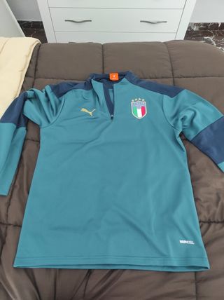 Chándal selección italiana de segunda mano por 35 EUR en Torredonjimeno en  WALLAPOP