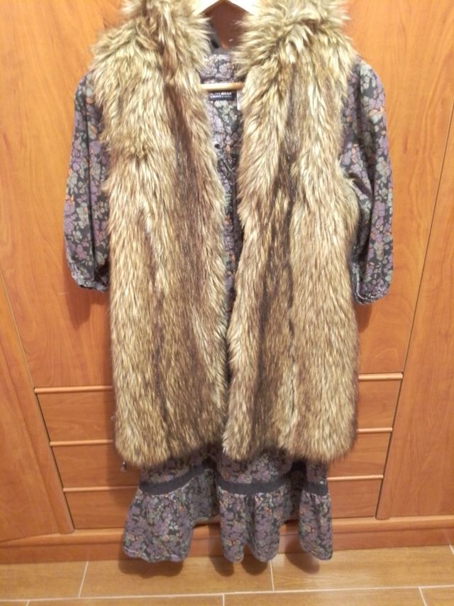 Chaleco piel sintética Zara