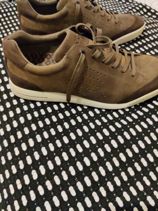 Zapatillas Hombre ECCO Talla 45 Nuevo de segunda mano por 65 EUR en  Barcelona en WALLAPOP