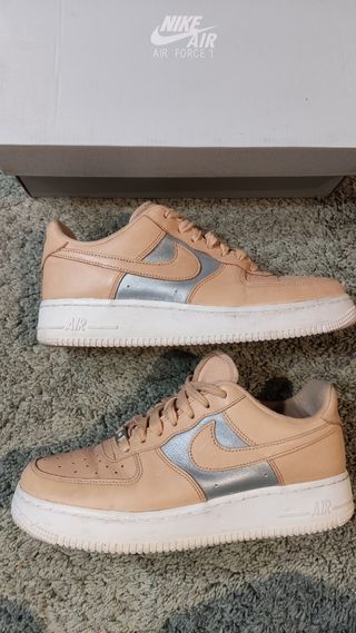 Nike Air Force 1 Brown Metallic talla 39 de segunda mano por 69 EUR en  Tarragona en WALLAPOP