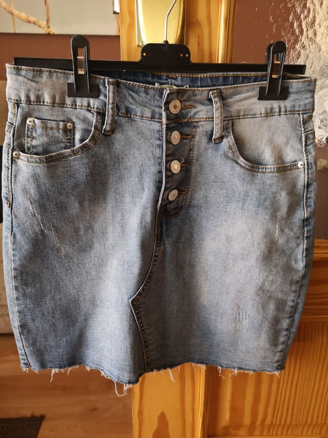 Falda vaquera nueva
