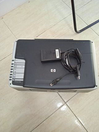 Impresora HP DESKJET F2180 de segunda mano por 3 EUR en Granada en WALLAPOP