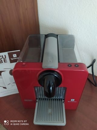 Cafetera Nespresso Le Cube de segunda mano por 40 EUR en Madrid en WALLAPOP