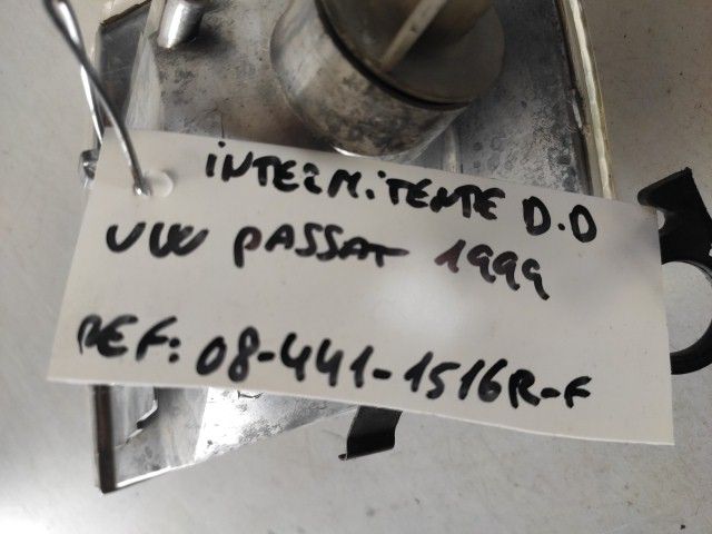 INTERMITENTE D.D VW PASSAT 1999 REF 08-441-1516R-