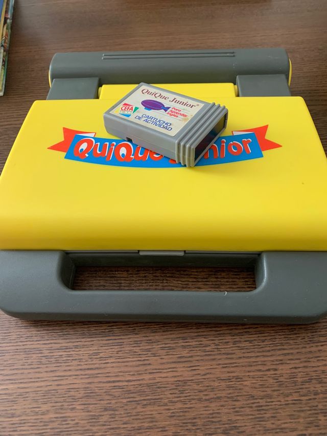 Ordenador Quique Junior + cartucho. Años 90