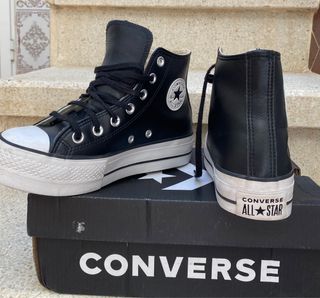 Zapatillas Converse All Star con plataforma negras de segunda mano por 50  EUR en Almendralejo en WALLAPOP