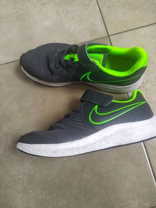 Tenis Nike Run Fast (Talla 34) de segunda mano por 12 EUR en A Coruña en  WALLAPOP