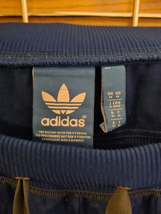 Pantalón Adidas Porsche Design de segunda mano por 15 EUR en Madrid en  WALLAPOP