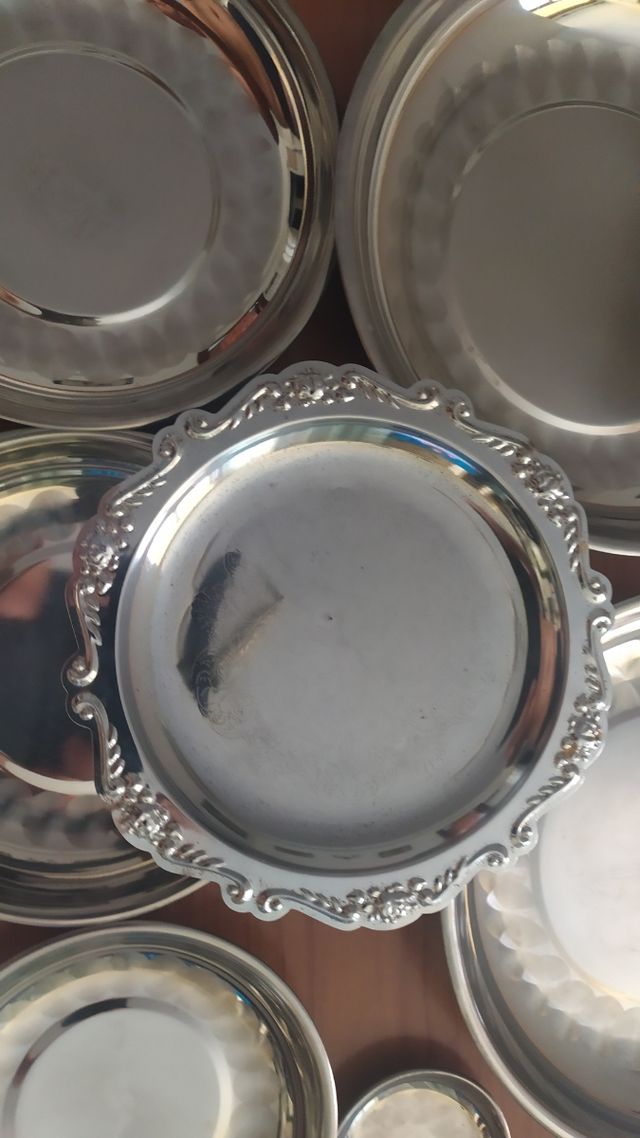 Juego de 11  platos de acero antioxidantes