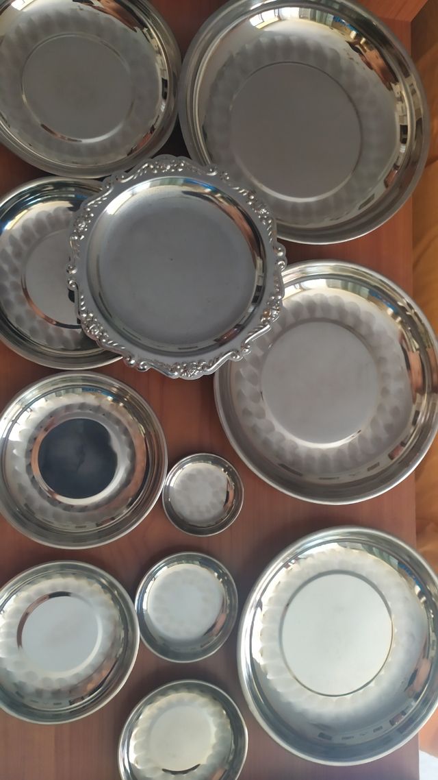 Juego de 11  platos de acero antioxidantes