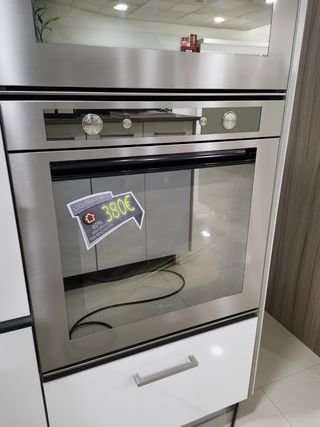 Horno multifunción Whirlpool 6 Sense de segunda mano por 380 EUR en  Algemesí en WALLAPOP