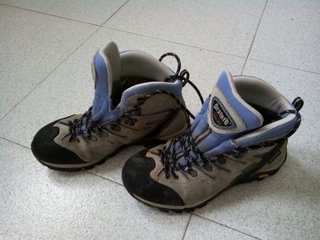 Botas de monte Bestard. de segunda mano por 60 EUR en Ansoáin en WALLAPOP