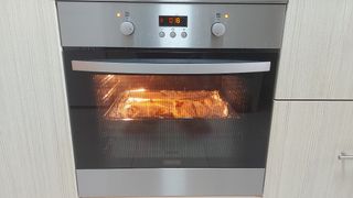 HORNO ZANUSSI 66L de segunda mano por 250 EUR en Felanitx en WALLAPOP