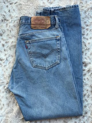 Levis 501 W34 L30. Hombre Talla L42. de segunda mano por 20 EUR en Madrid  en WALLAPOP