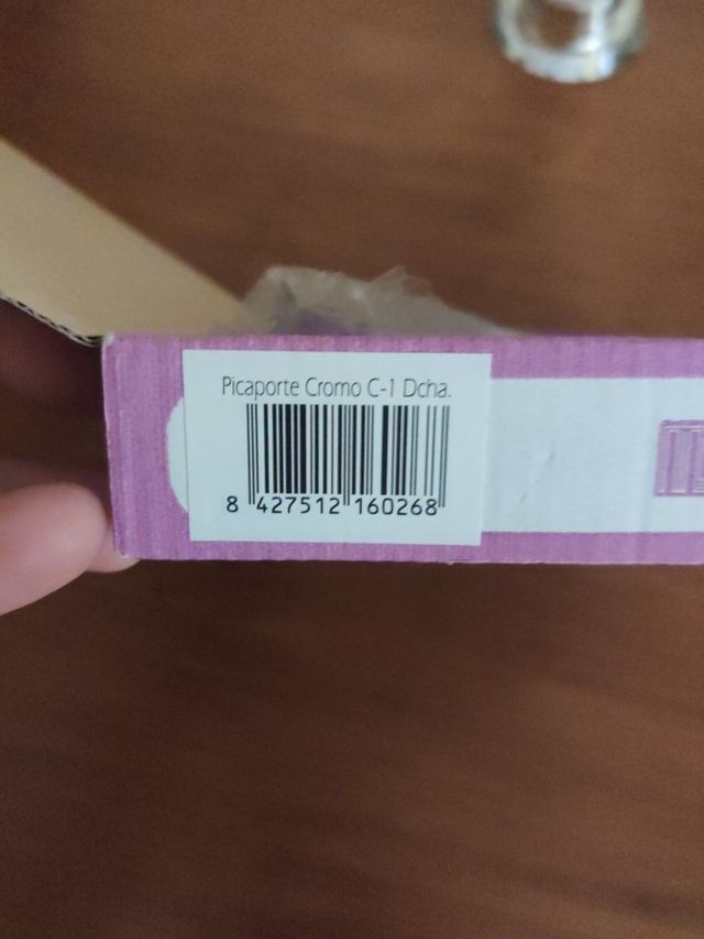 Picaporte cromo C1 derecha