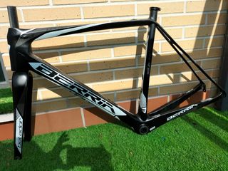 CUADRO BERRIA BELADOR 2.2 de segunda mano por 500 EUR en Noain en WALLAPOP