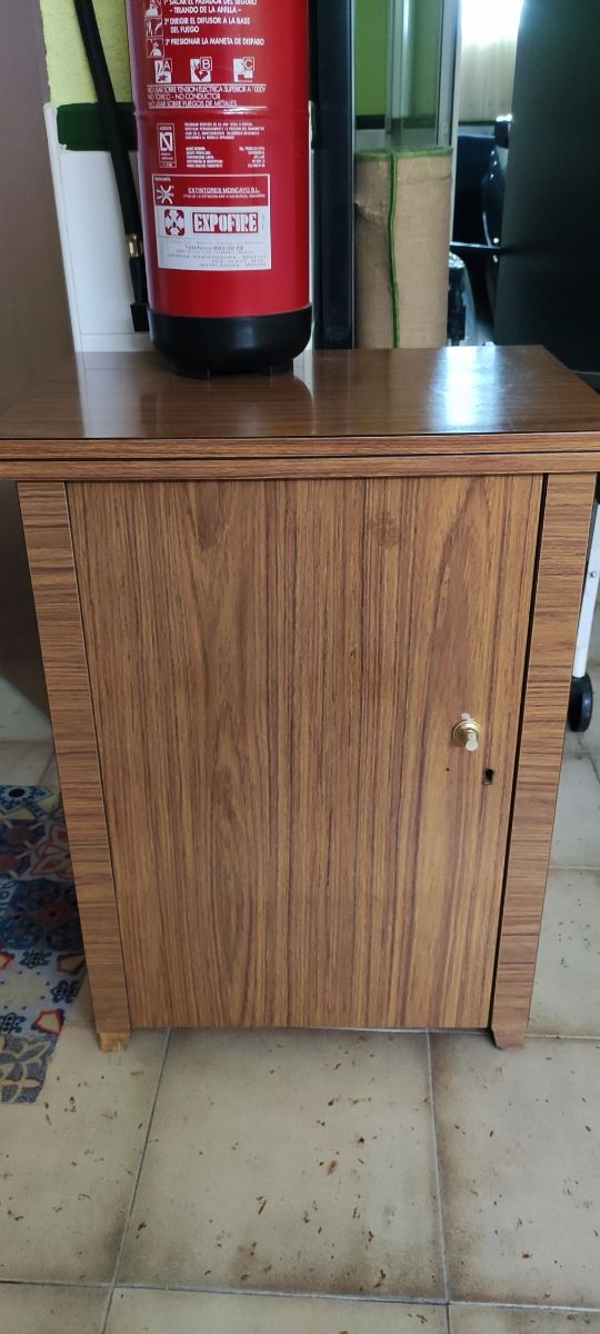 máquina de coser alfa con mueble