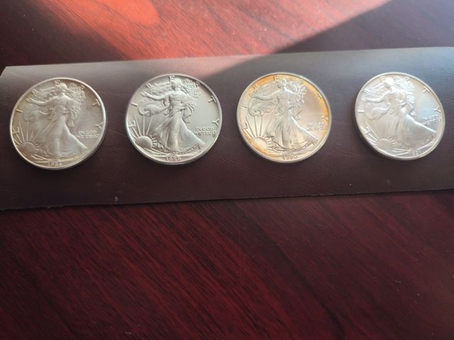 9 onzas LIBERTY varios años (1986 a 2018)