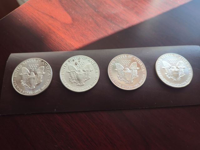 9 onzas LIBERTY varios años (1986 a 2018)